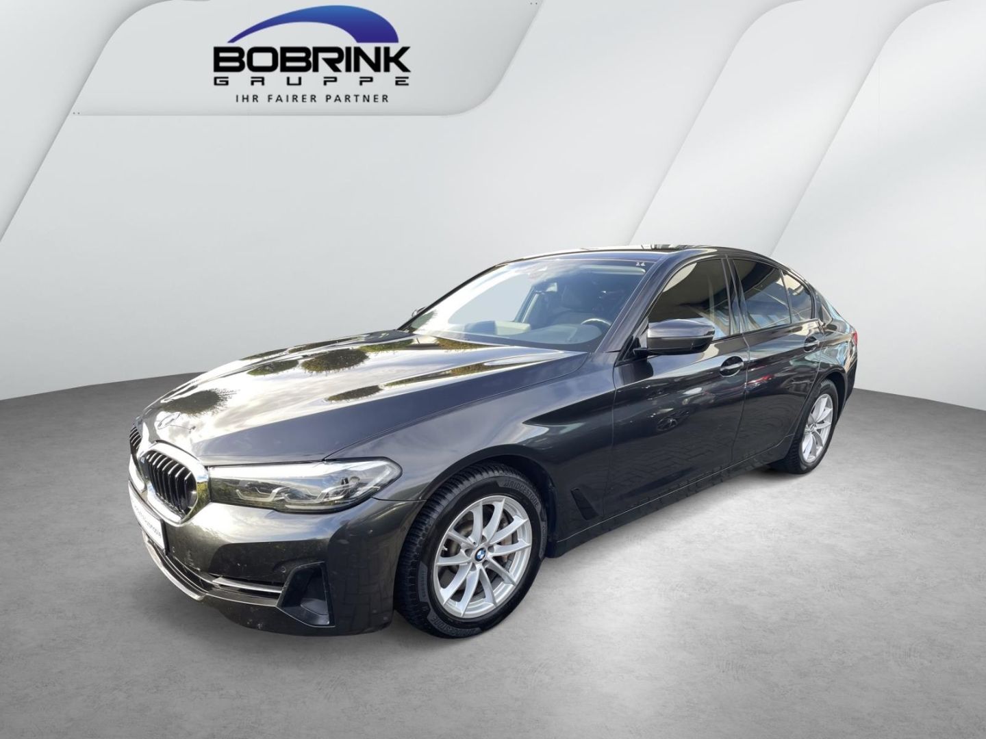 BMW 530 i Limousine AHK Navi Park Ass. Sitzh.