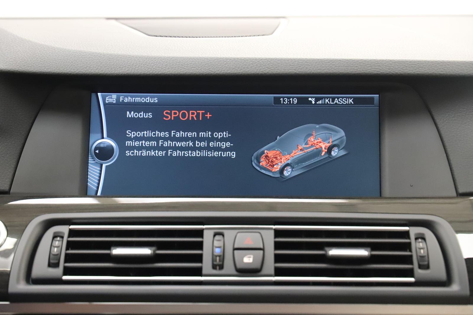 BMW 523i 3.0 204PS Automatik S-Dach ACC HUD Navi LED