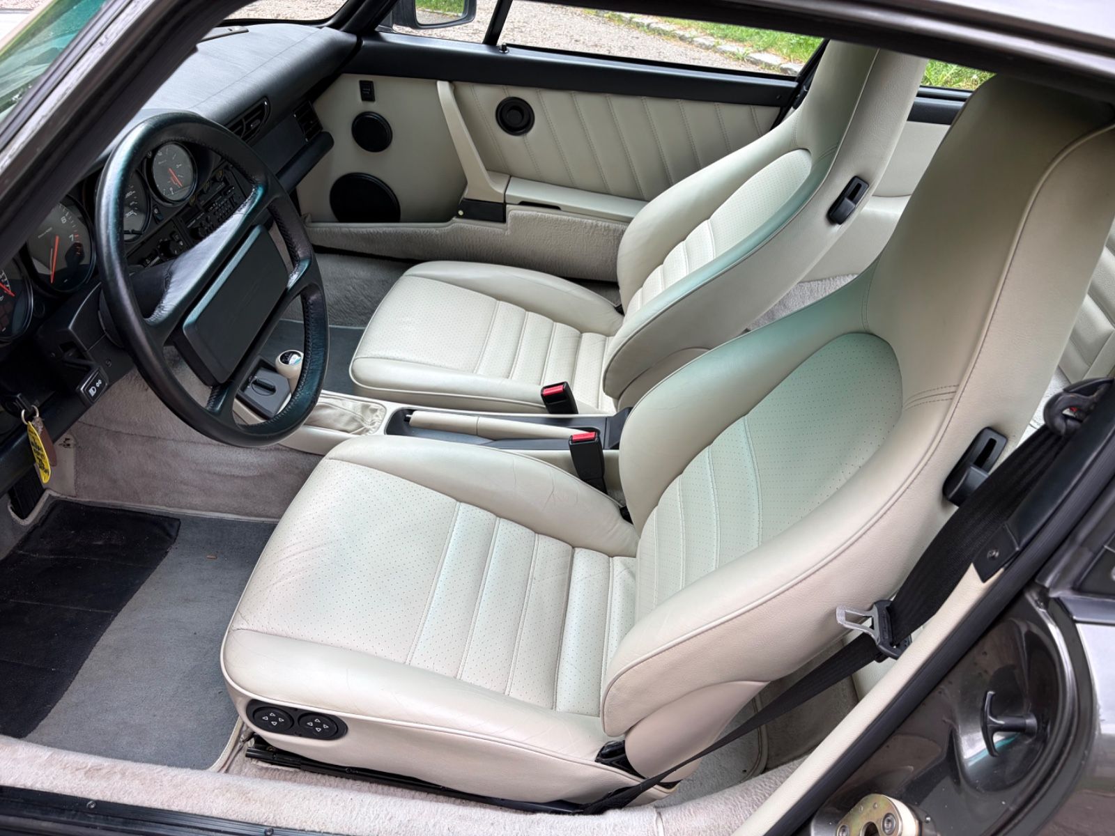 PORSCHE 964 14