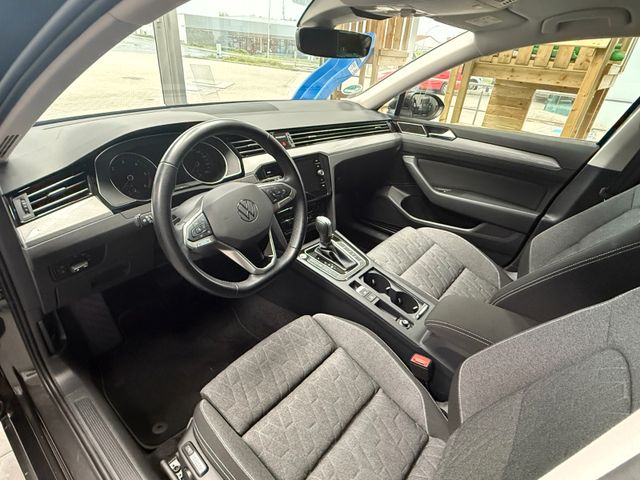 Volkswagen Passat BusinessR.Kamera1.HdCarPlaySHZ V+H