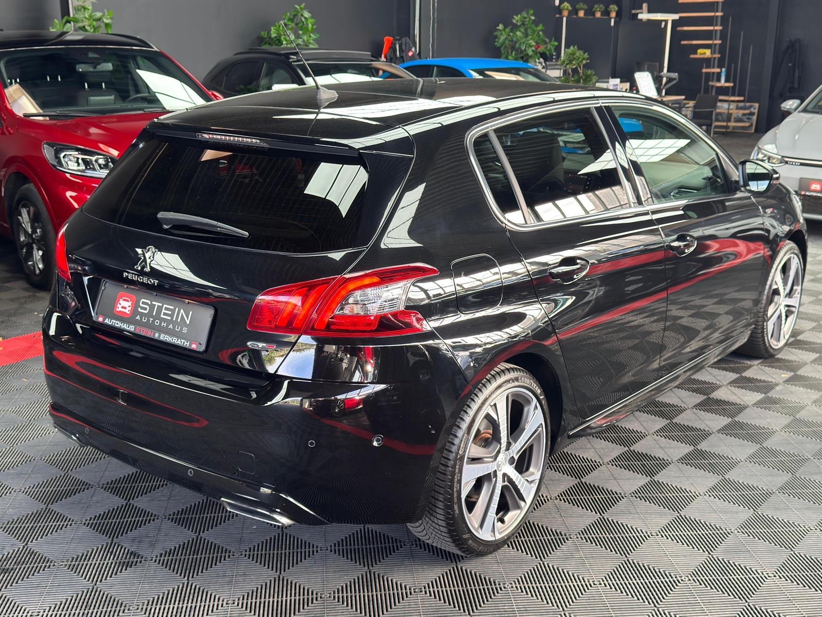 Peugeot 308 GT Pack/AHK/CAM/LED/Keyless/Sitzh./Lane/ACC
