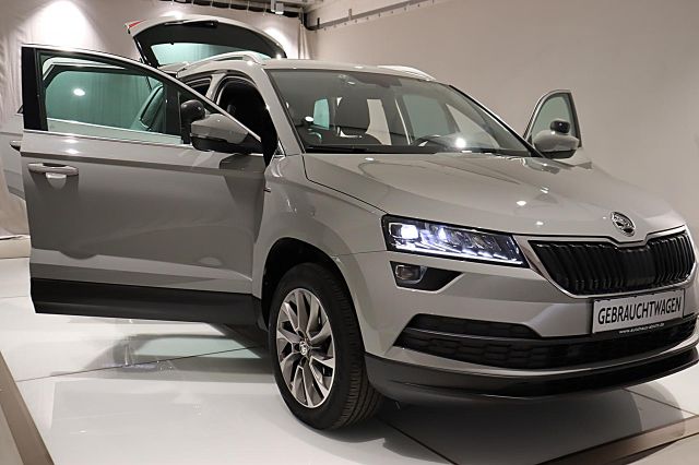 Karoq 1.0 TSI Clever OPF NAVI LED TEMPOMAT SHZ