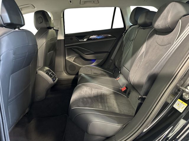 Passat Variant 2.0 TDI BUSINESS 360°+AHK+ACC+LED