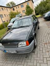 Opel Kadett Oldtimer - gebrauchte Opel Kadett aus dem Jahr 1990