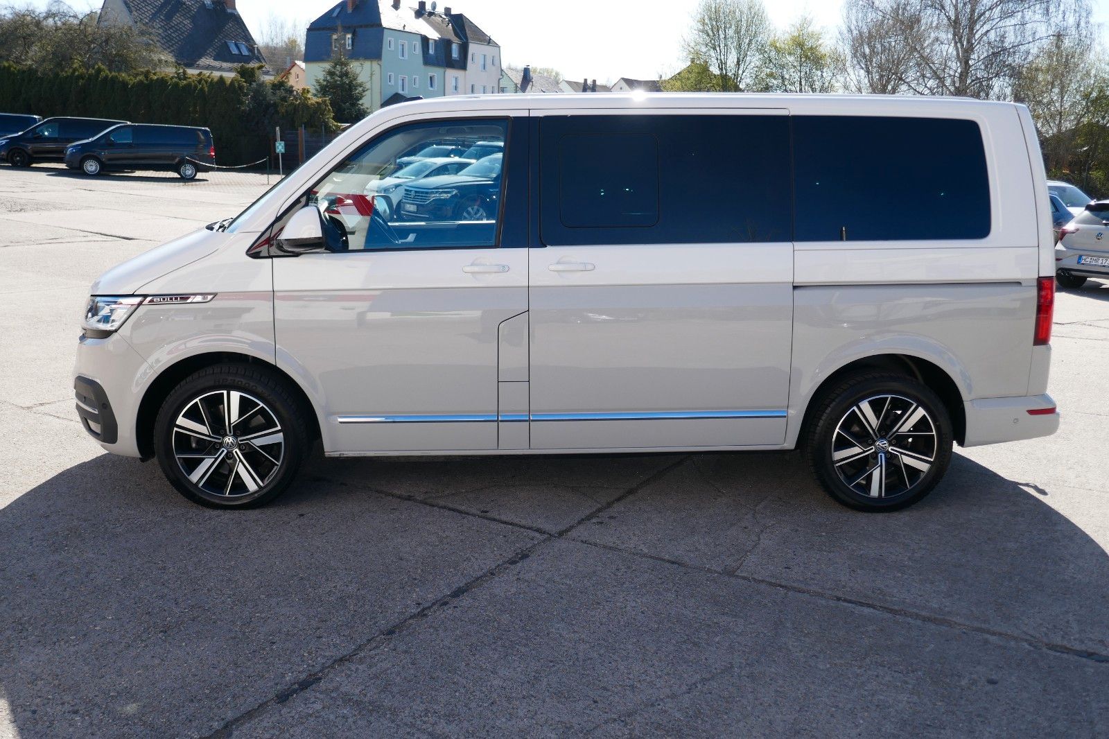Volkswagen T6.1 Multivan Exclusive 4M DCC Stdhzg ACC foto 5