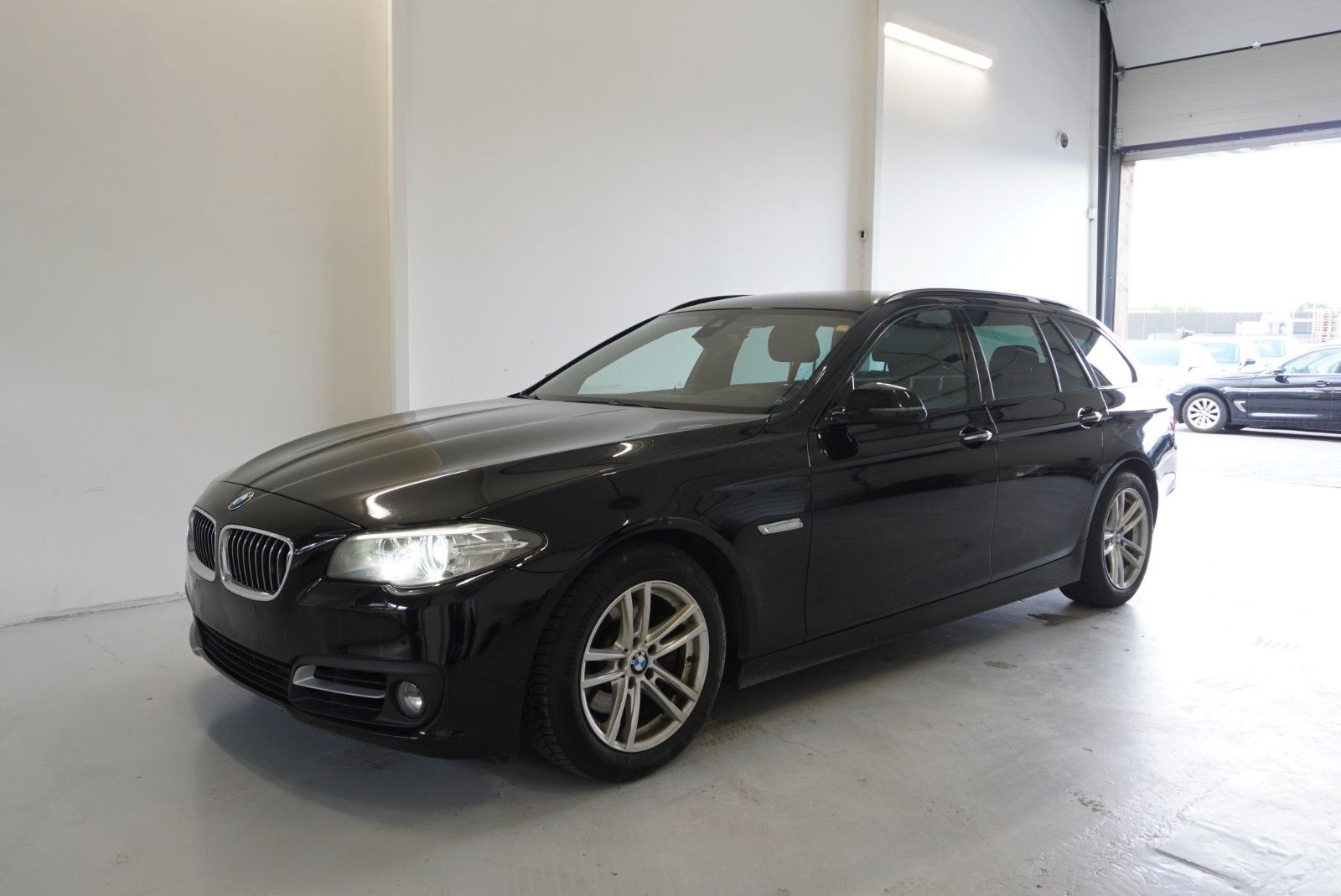 BMW 520 - 1