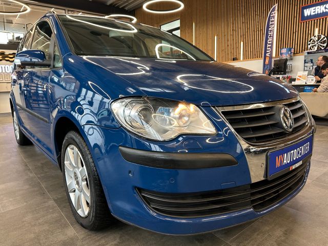 Volkswagen Touran  *7Sitzer*Navi*DSG*Sitzh*BiXenon*