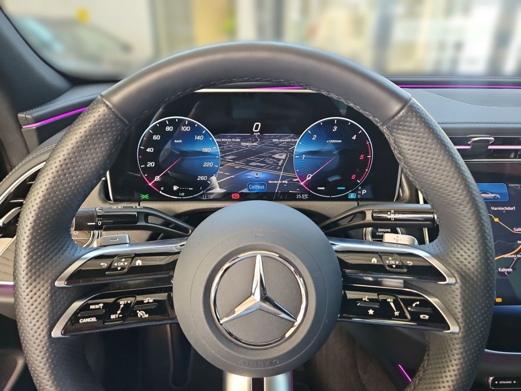 Fahrzeugabbildung Mercedes-Benz E 220 d AMG AHK Distronic+ Pano LED 360° Memory