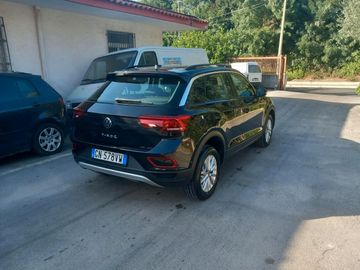 Volkswagen T-Roc - 5