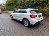 Mercedes-Benz GLA 220 CDI / d 4Matic AMG Line - Mercedes-Benz GLA 220 aus 2015