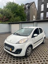 Peugeot 107 Active 68/Automatik/TÜV Neu/Wenig KM! - Peugeot 107: Automatik
