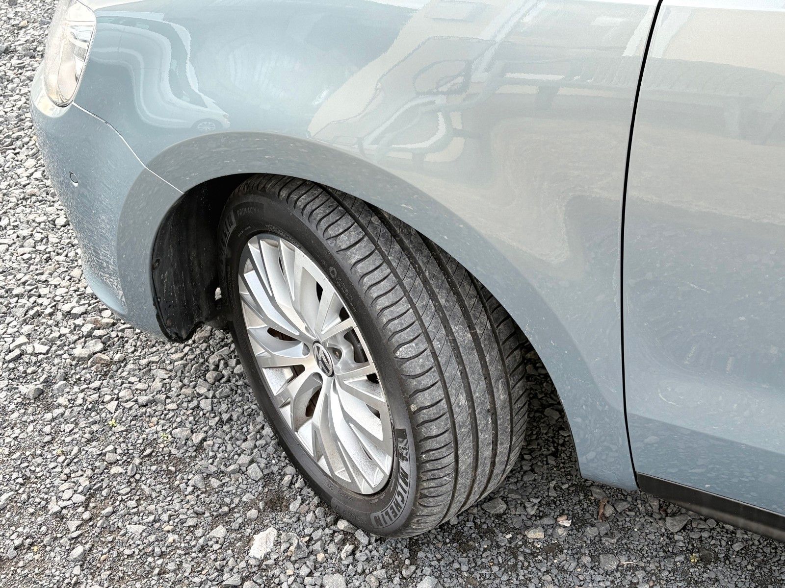 Fahrzeugabbildung Volkswagen Sharan HIGHLINE 7-SITZER Navi Leder Kamera SPORT