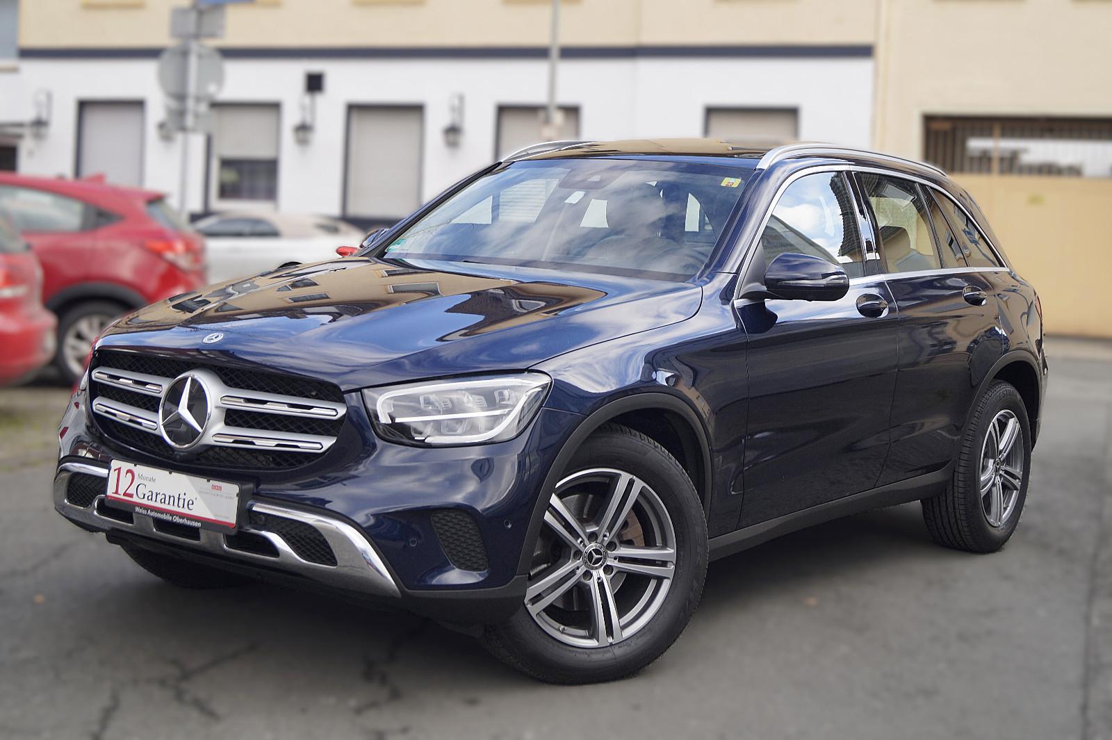 Mercedes-Benz GLC 300 4M*PANORAMA*LEDER/BEIGE*360°*AHK*1 HAND