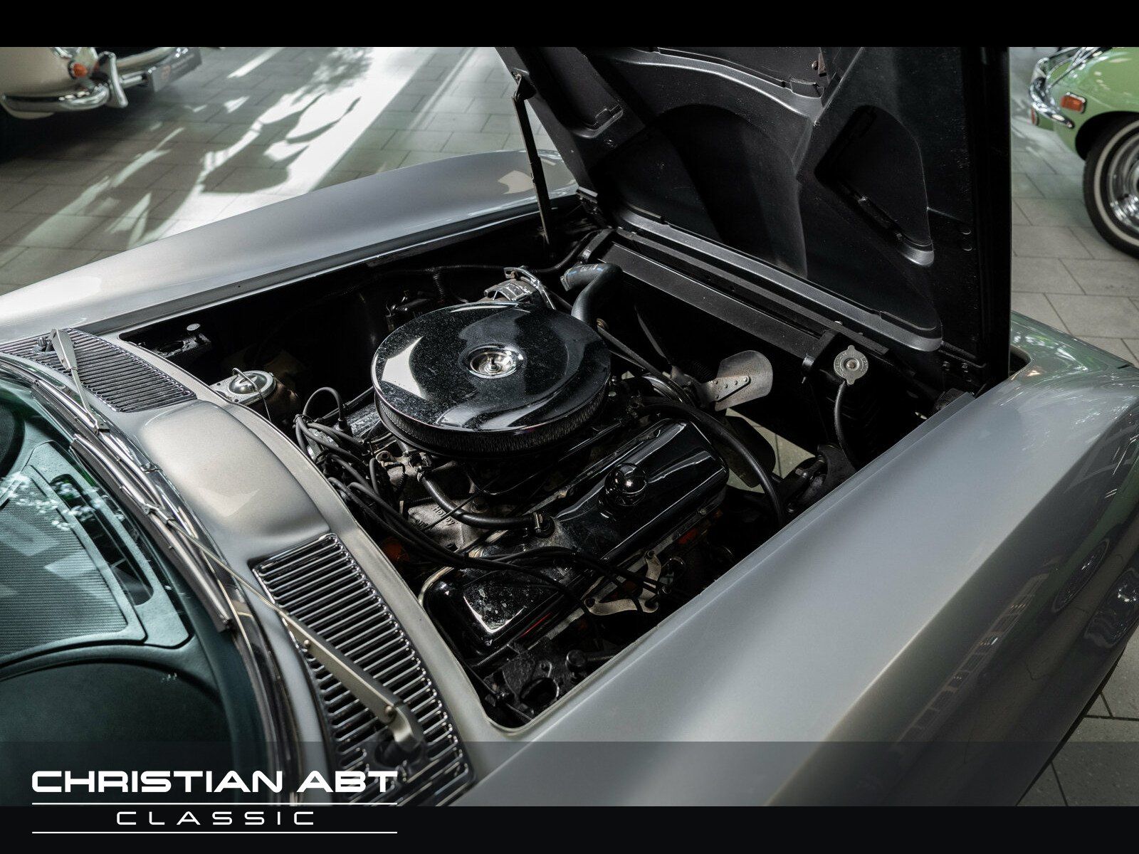 Fahrzeugabbildung Corvette Corvette Sting Ray *427 Turbo-Jet* * Goodwood *