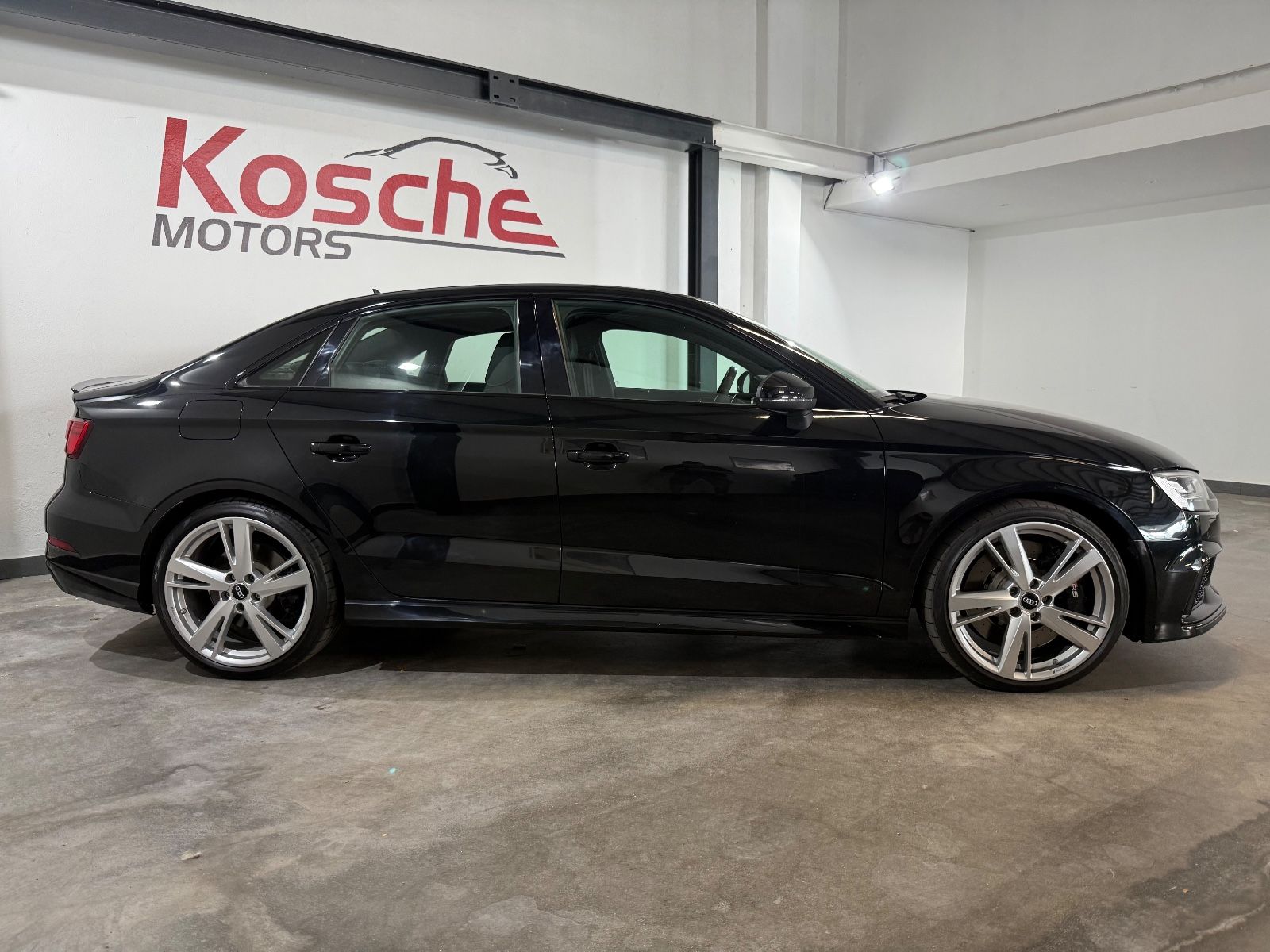 Audi RS3 Limo 2.5 TFSI quattro B&O 2.Hand foto 4