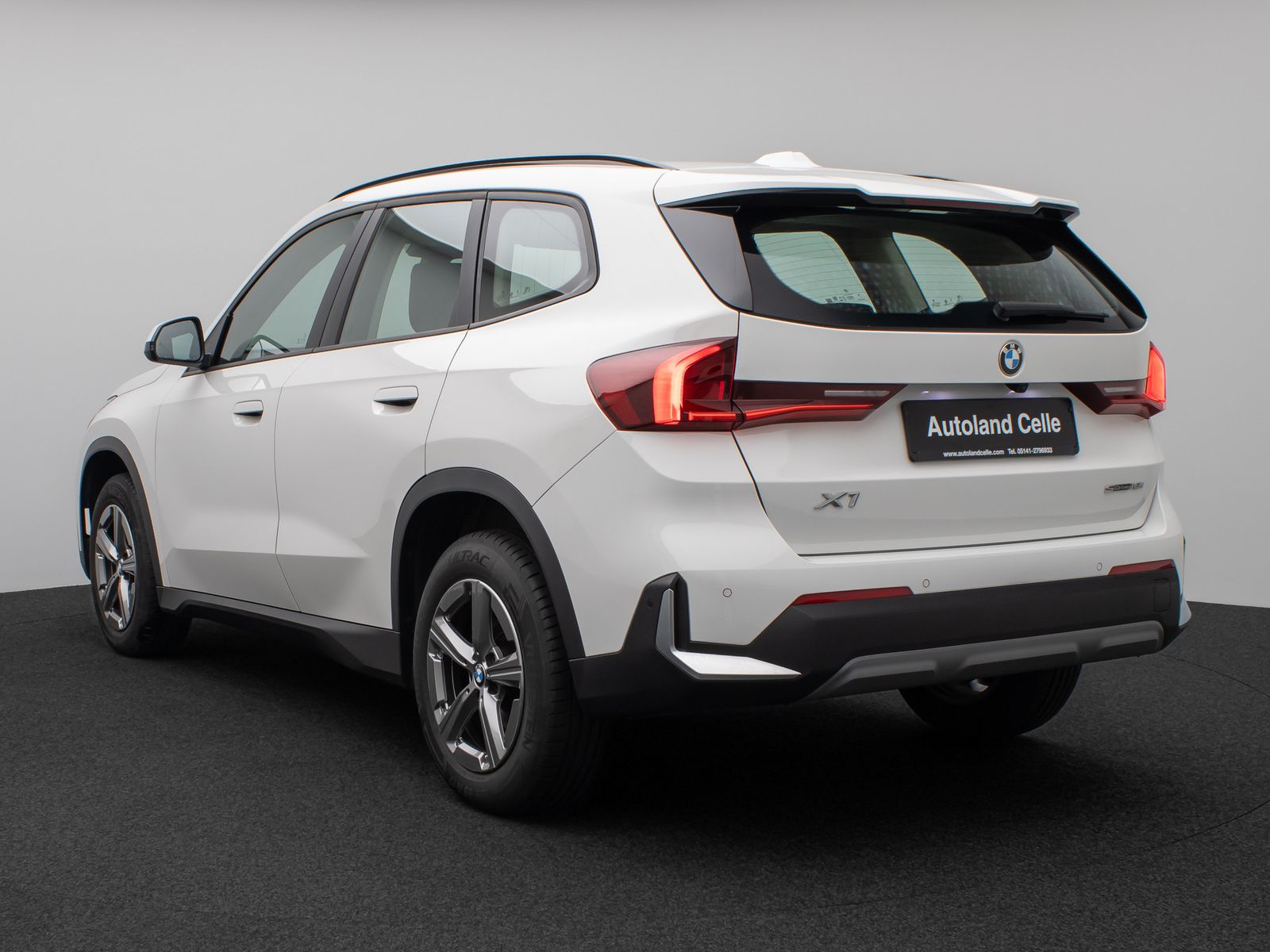 Fahrzeugabbildung BMW X1 sD18i Kamera CockPit+ DAB DrivingAssist LED