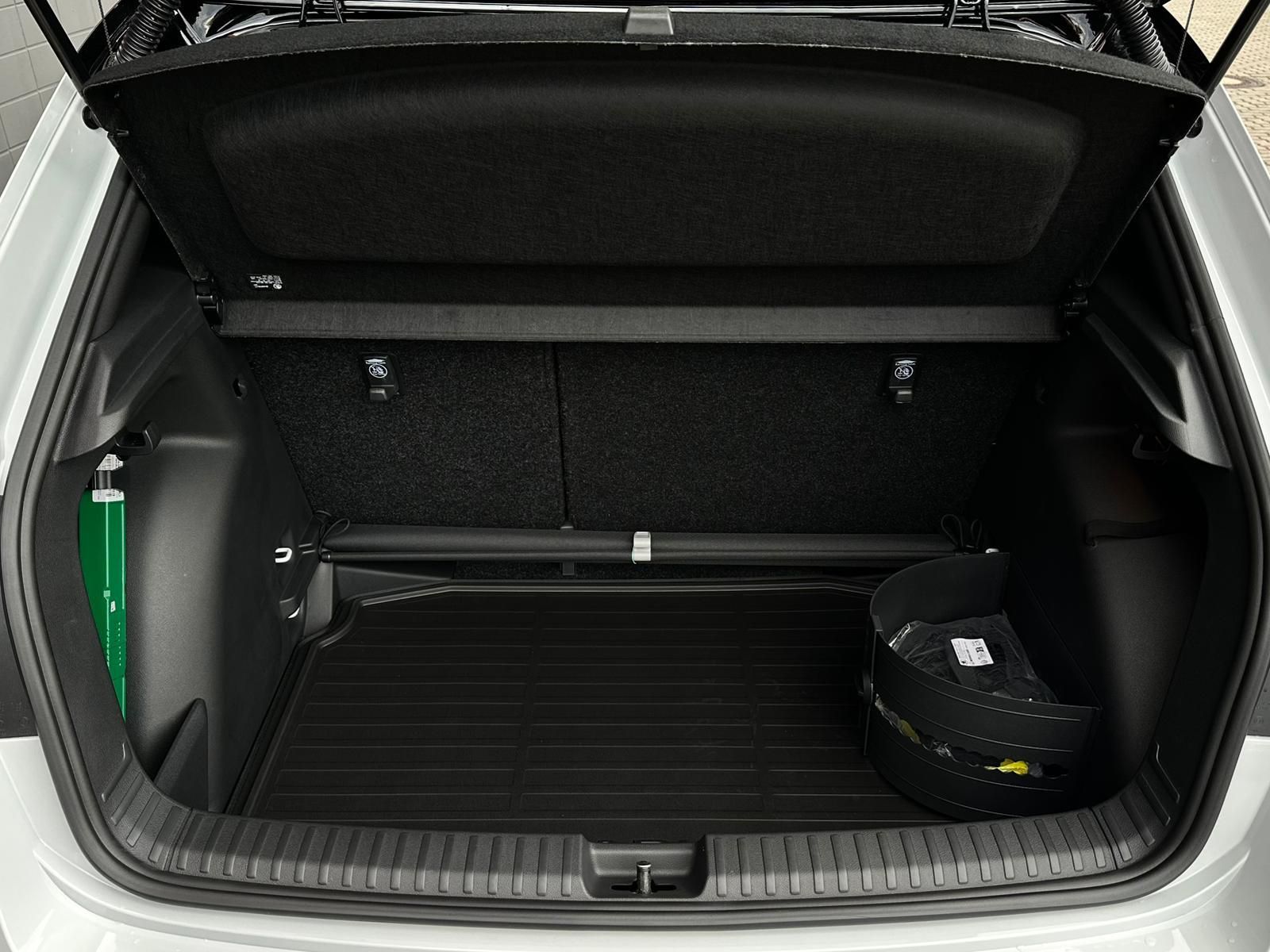 SKODA Fabia 1.5TSI MONTE CARLO* LED#SHZ#LH#FH#ACC#SPUR - Image 7