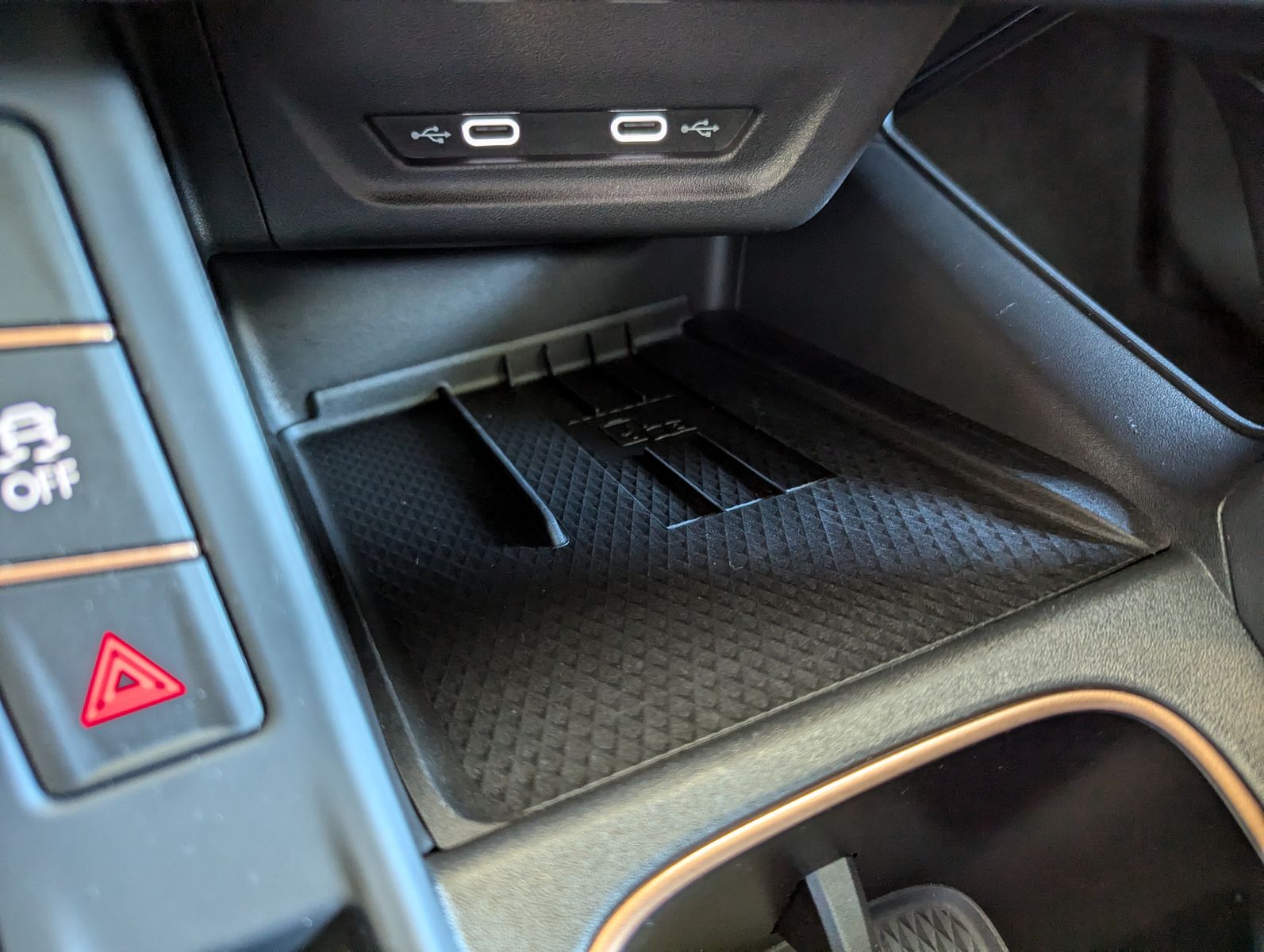 CUPRA Terramar 1.5eTSI HUD DCC Matrix Pano Sennh. 20" - Image 25