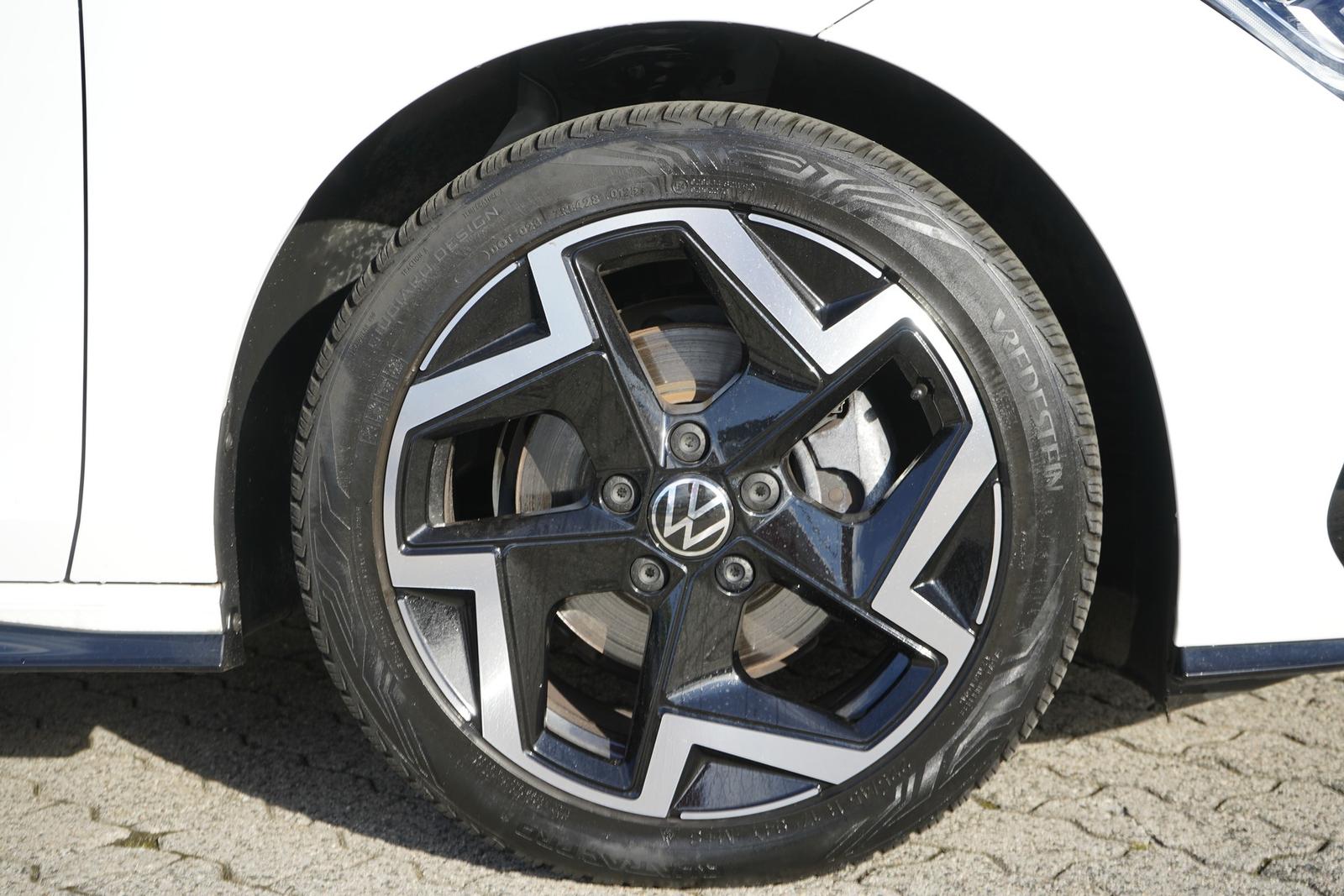 Volkswagen Golf VIII Variant 1.5 eTSI R-Line DSG LED Kamera, миниатюра 28