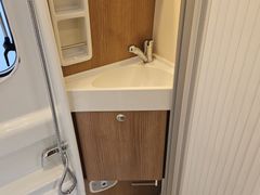 MALIBU 640 Van charming GT sky Automatik-Markise-Navi