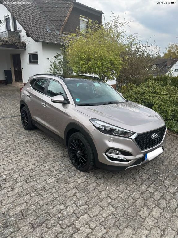 Image of Hyundai TUCSON