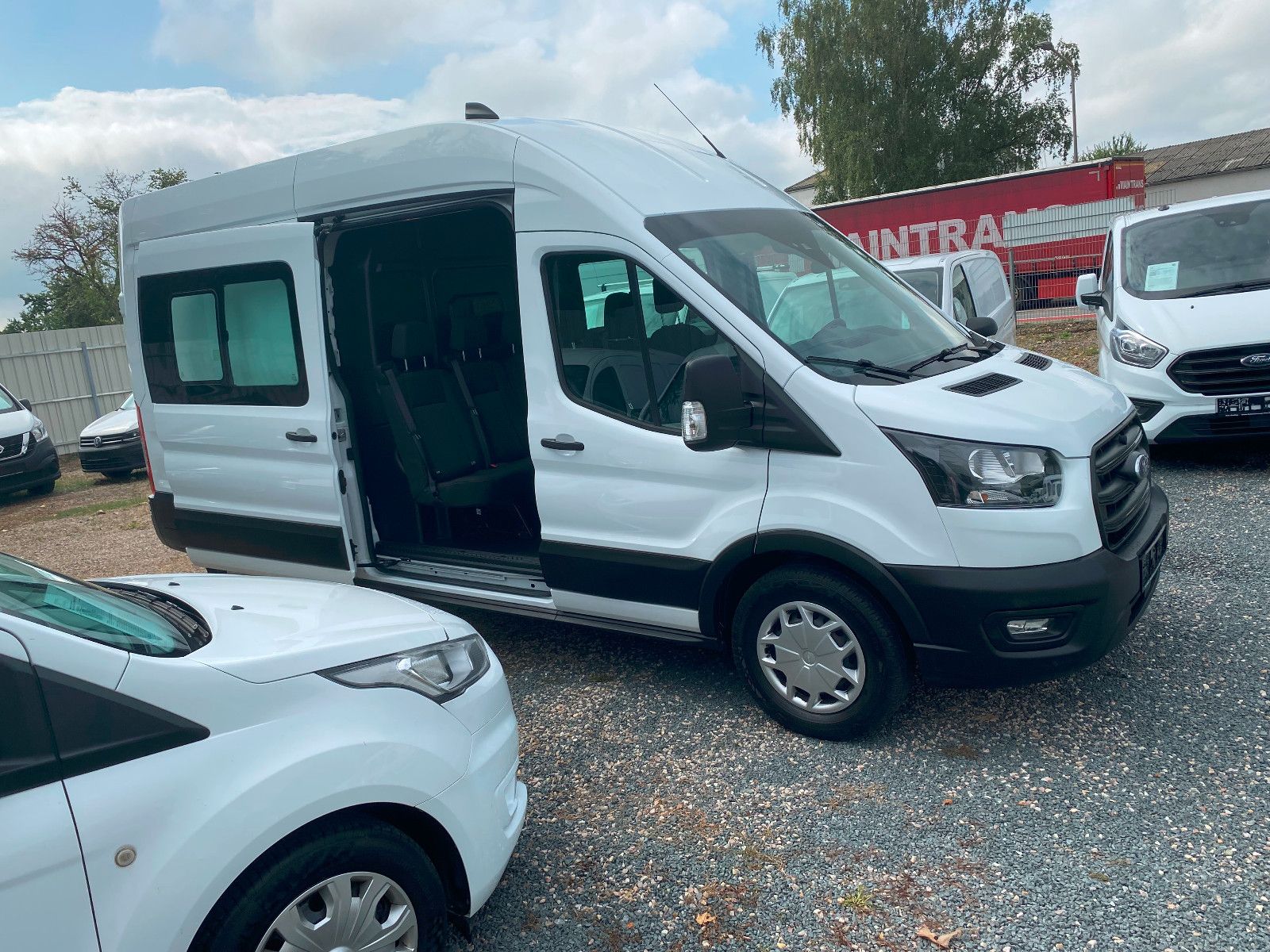 Fahrzeugabbildung Ford FORD Transit 350 L3H3 Lkw VA Trend Doka,1Hd