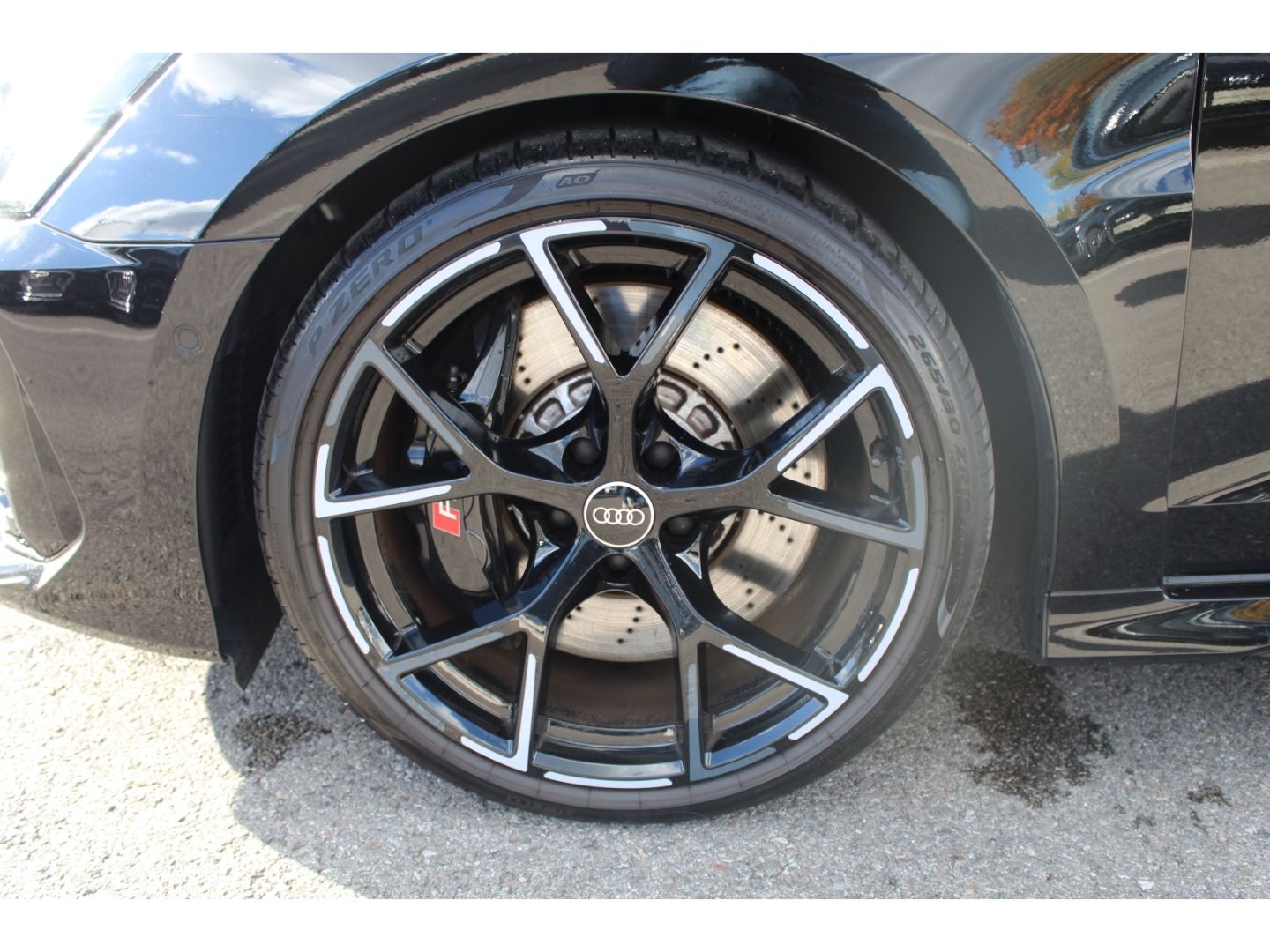 RS3 Lim. qu.Str. Pano*B&O*SportAGA*Leder*1HD*APP
