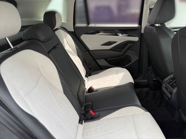 Tiguan 1.5 TSI DSG ELEGANCE LED+KAMERA+AHK+PDC+A