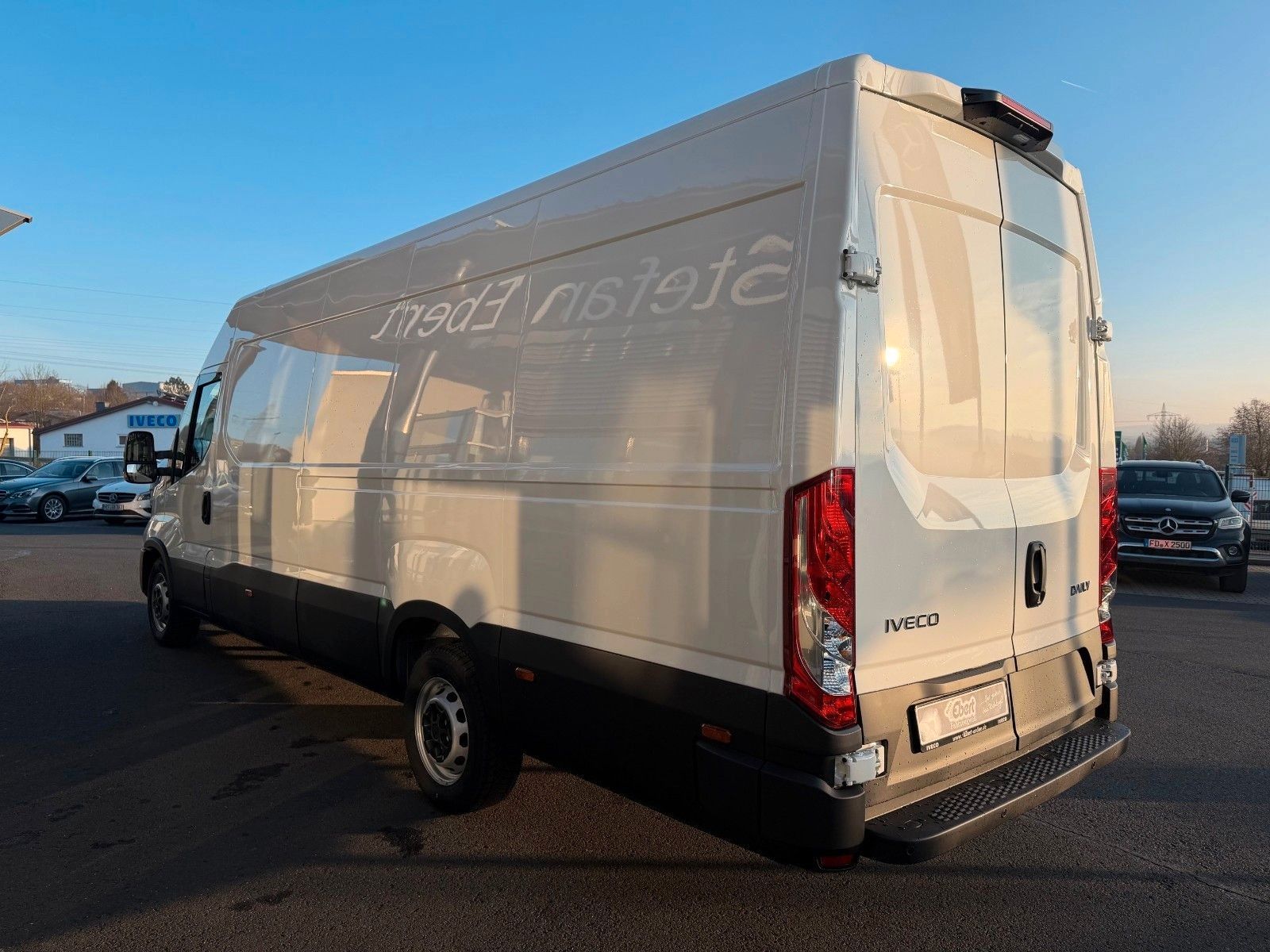 Fahrzeugabbildung Iveco Daily 35S18 HA8 *R4.100mm*Automatik*Kamera*ACC*
