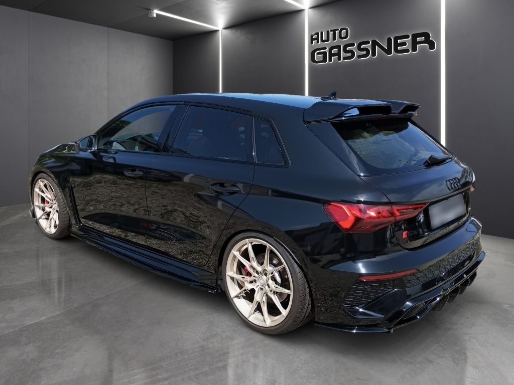 Fahrzeugabbildung Audi RS3 SPORTBACK 2.5 TFSI MAXTON-BK CARBON-DS KW