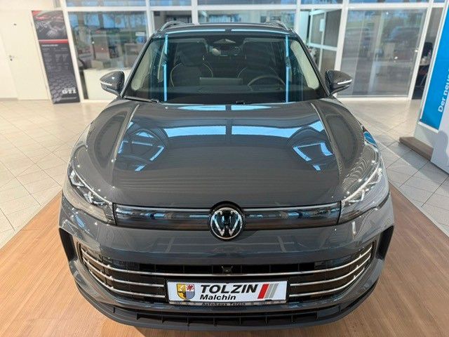 Volkswagen Tiguan 2.0 TDI Elegance IQ LIGHT HUD AHK DAB