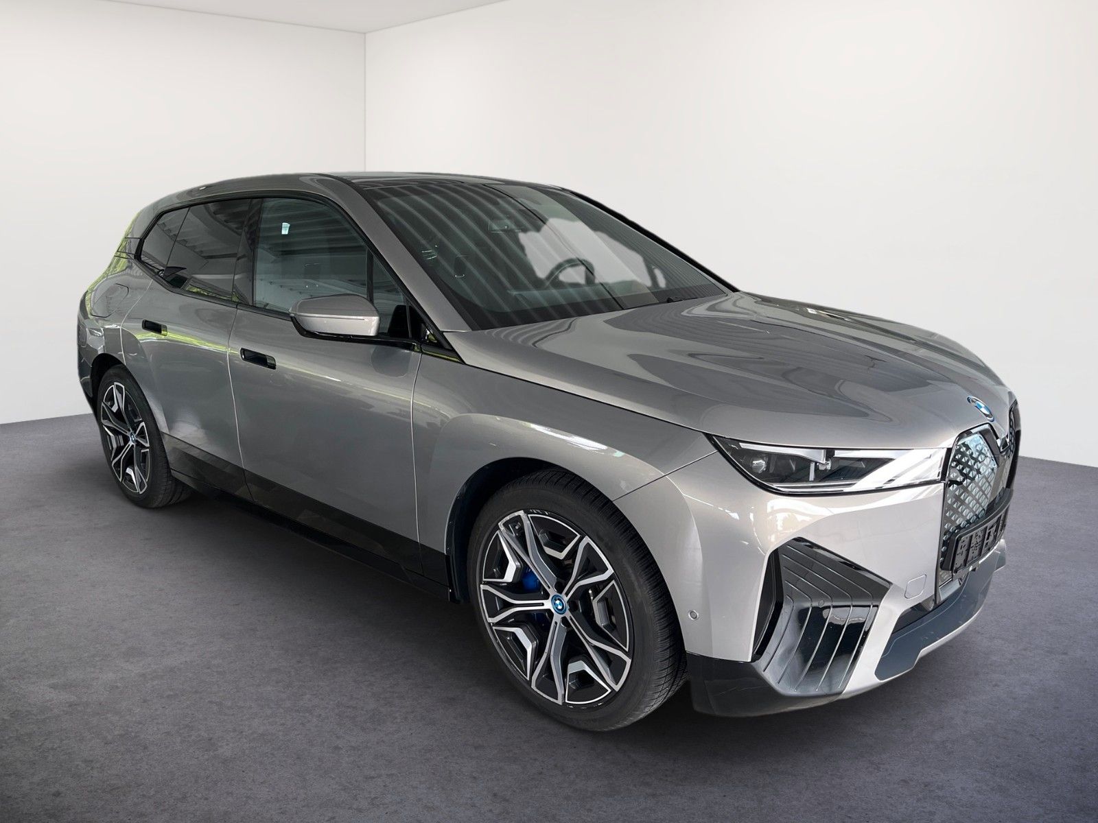 BMW iX - Bild 2