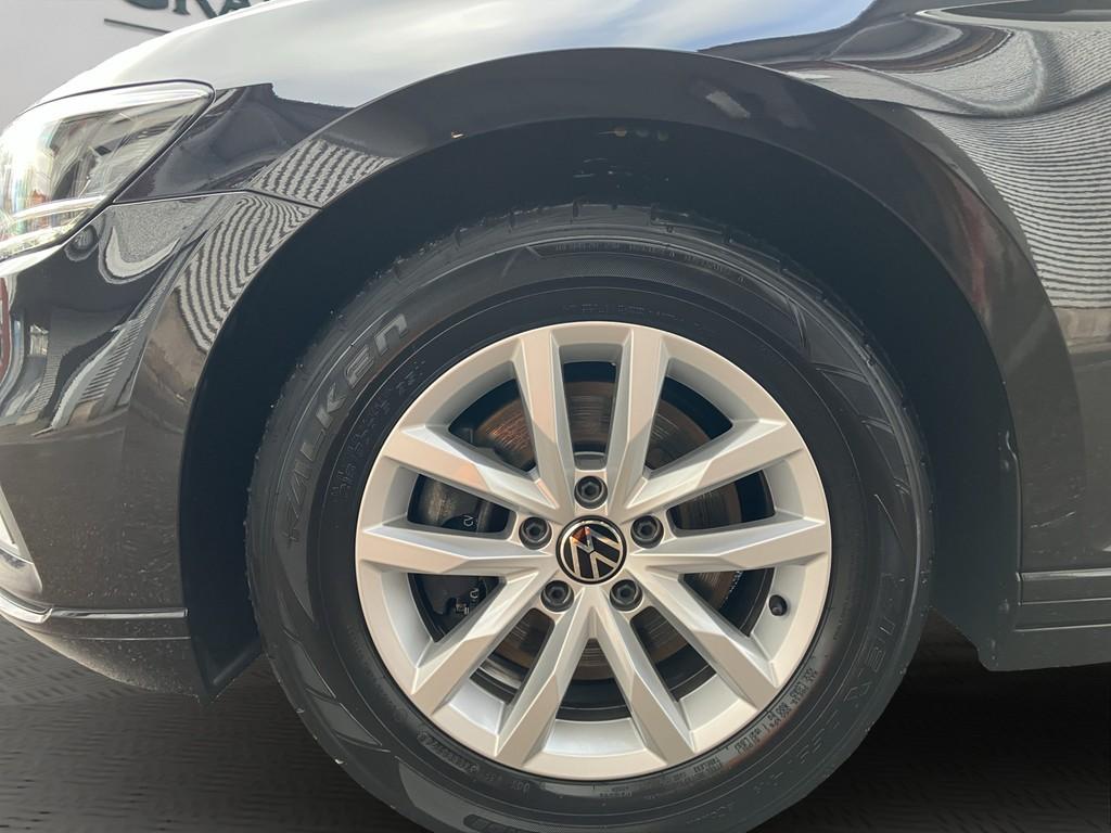 Volkswagen Passat Variant Business TDI DSG Navi