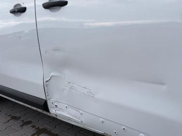 Opel Vivaro - 12