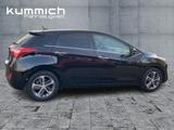 Hyundai i30 Yes Gold 1.4 - Hyundai i30 YES! mit Benzin-Antrieb