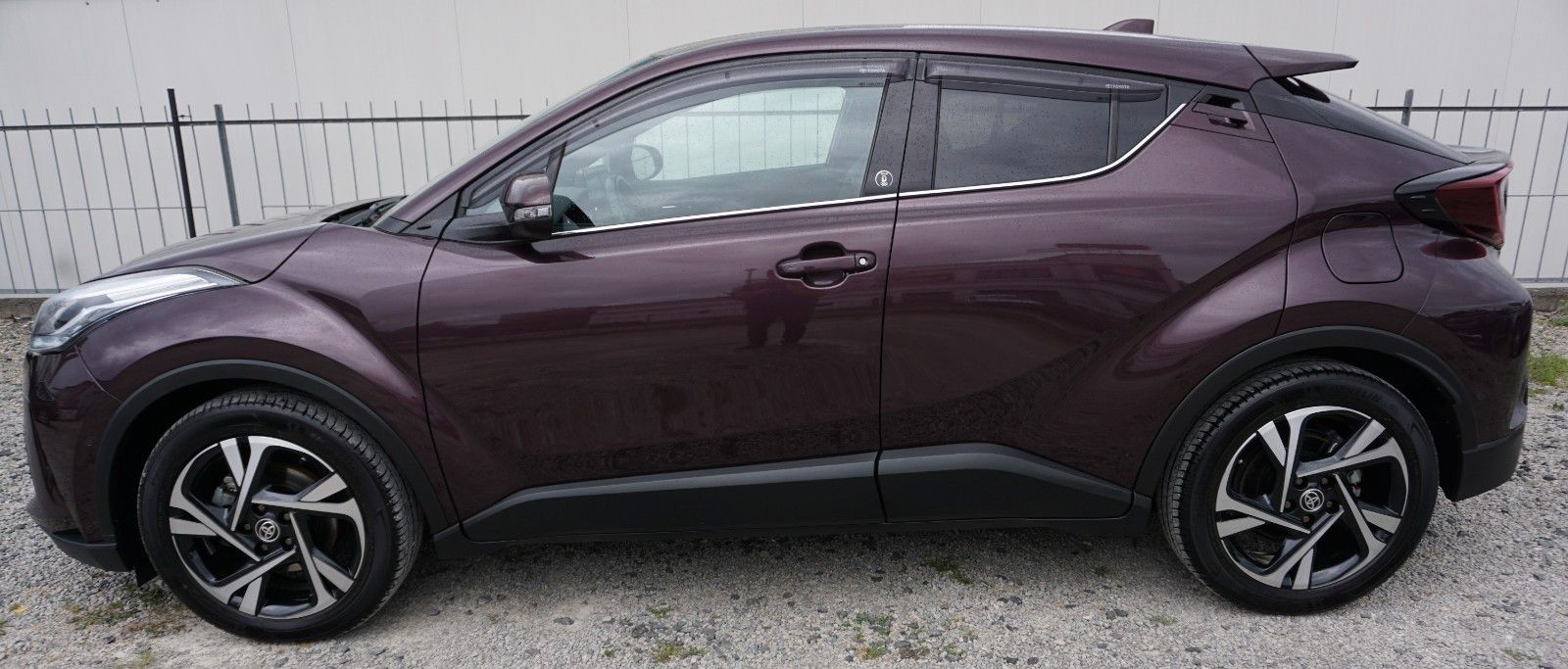 Fahrzeugabbildung Toyota C-HR Hybrid Team DE, Navi,Keyless,ACC,LED,Kamera