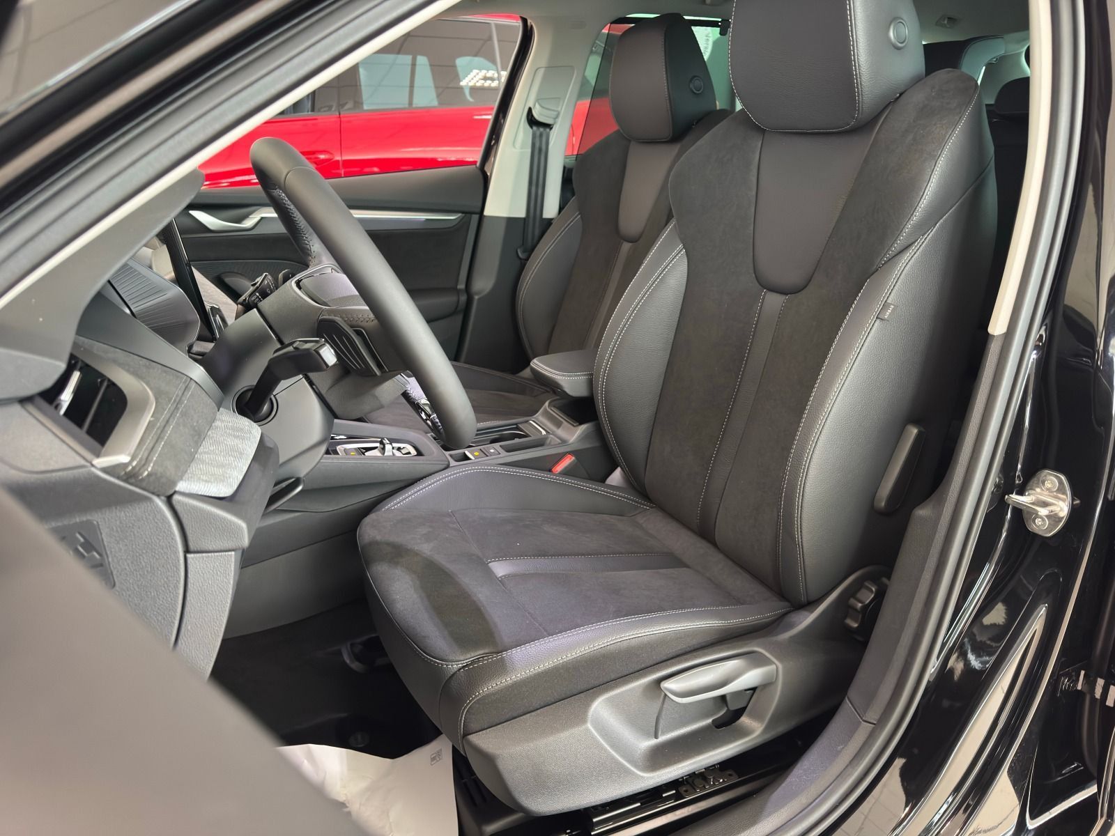 Fahrzeugabbildung SKODA Octavia 1.5 TSI mHEV Selection