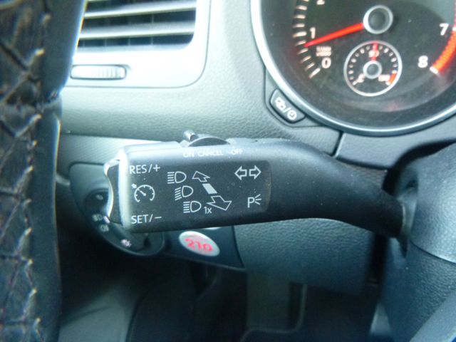 Fahrzeugabbildung Volkswagen Golf VI Cabriolet 1,4 TSI >AUT/NAV/SHZ/TEMP<