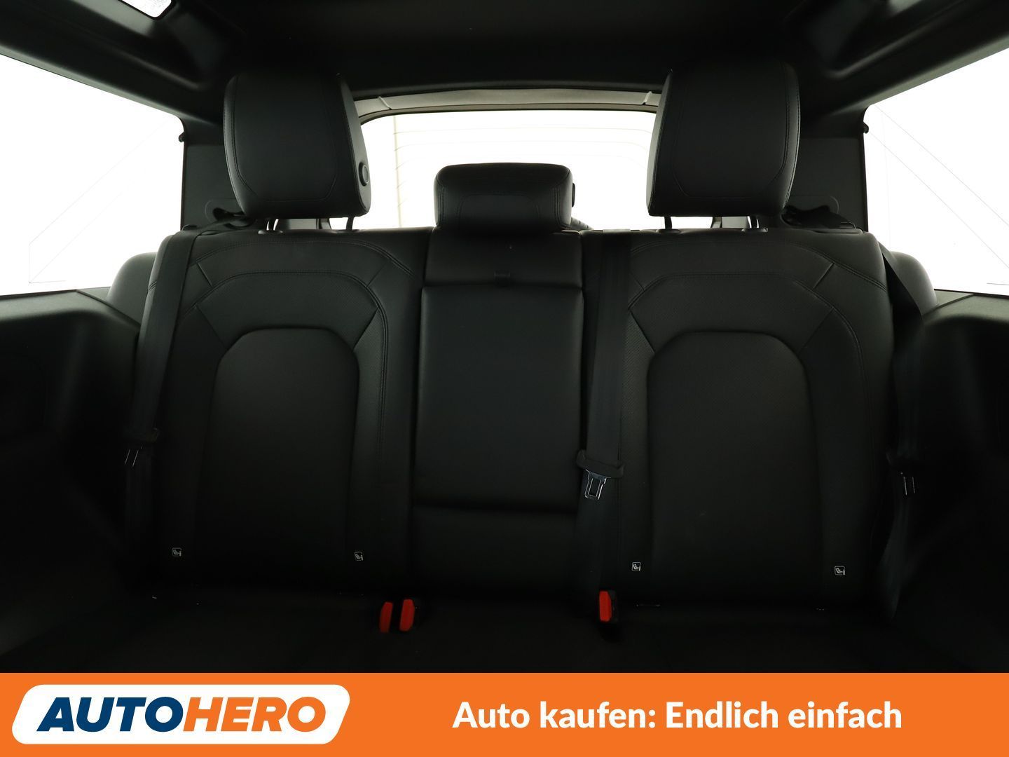 Land Rover Defender D200 90 SE Aut.*NAVI*LED*MERIDIAN*SHZ* foto 16
