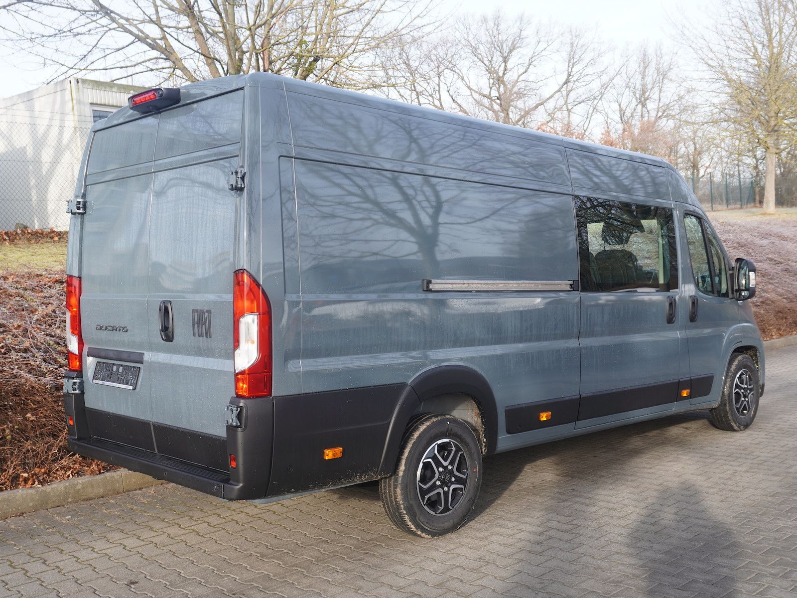 Fiat Ducato Maxi 35 L4H2 180 AT / Snoeks 5-Sitzer imagem 2