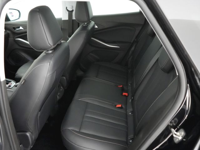 Grandland ULTIMATE AT+NAVI+KEYLESS+ACC+360 GRAD 