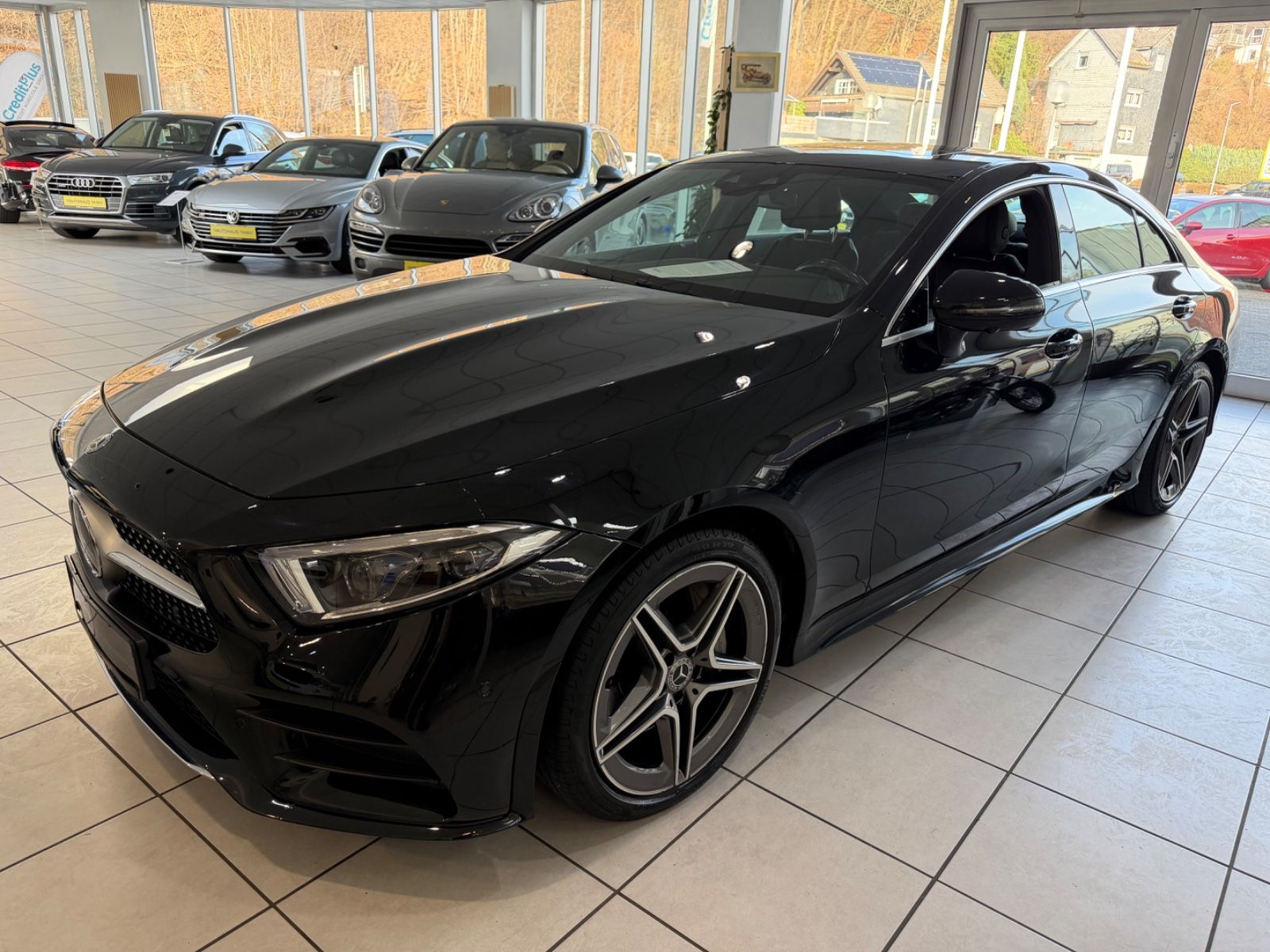 Fahrzeugabbildung Mercedes-Benz CLS 350 4Matic*AMG-Line*1.Hd