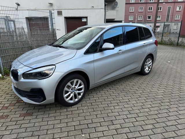 BMW 220 Gran Tourer 220d XDrive!