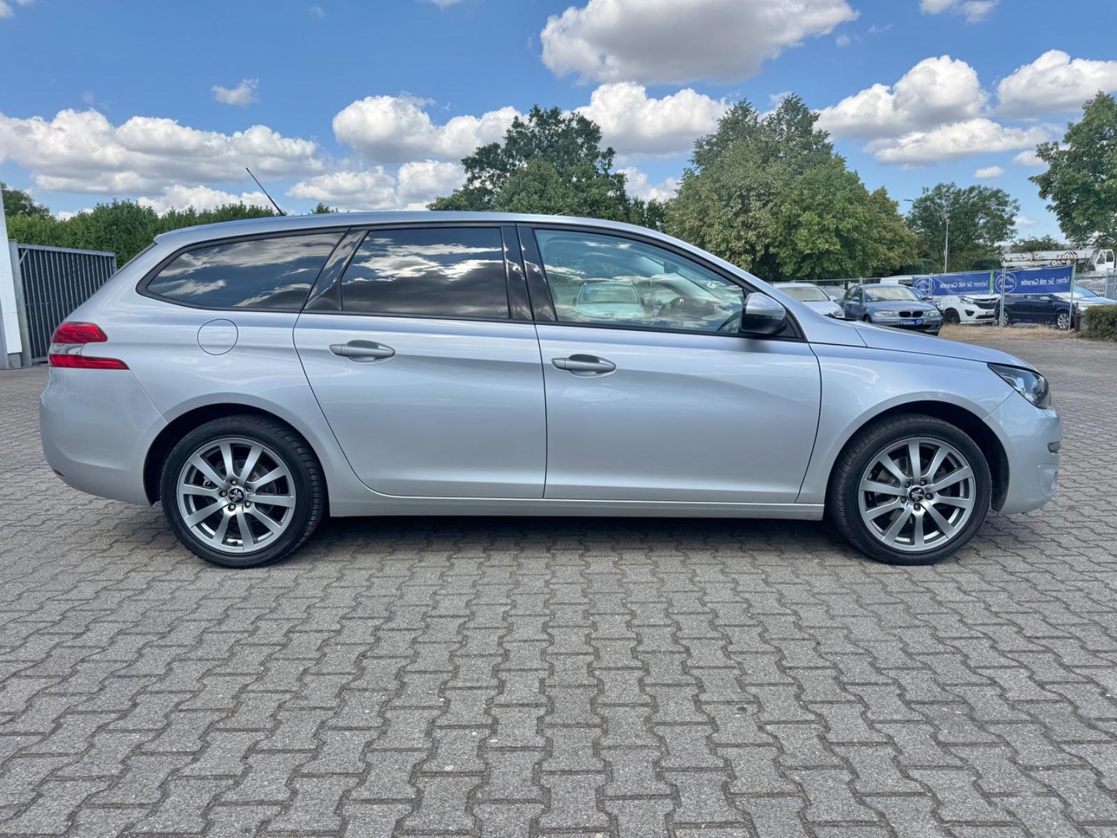 Peugeot 308 SW Active 1.2 2.Hand*Navi*Scheckheft*Top