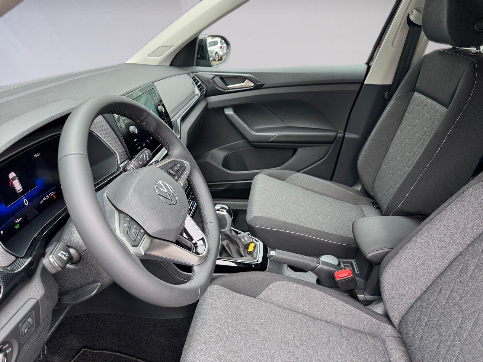 Fahrzeugabbildung Volkswagen T-Cross Life 1.0 TSI
