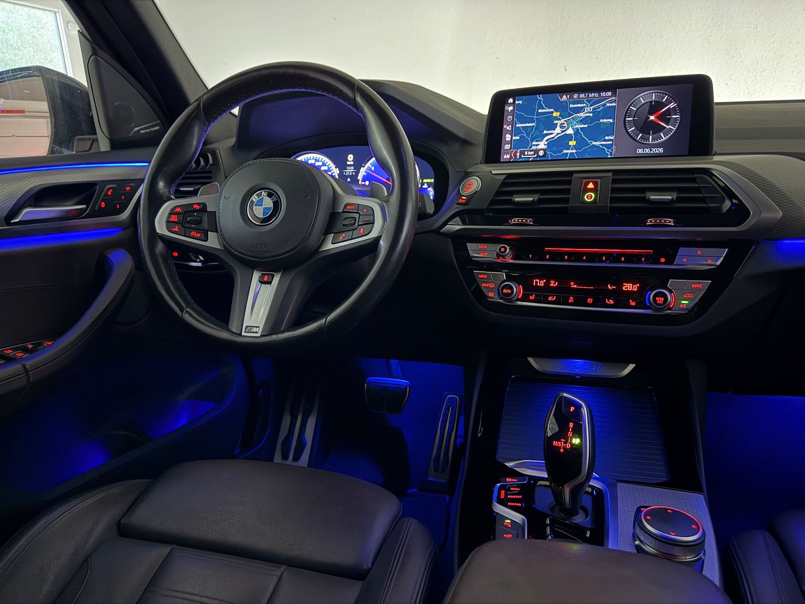 Fahrzeugabbildung BMW X3 xDrive 30 d M SPORT/H&K/LED/360*/ACC/HuD/AHK