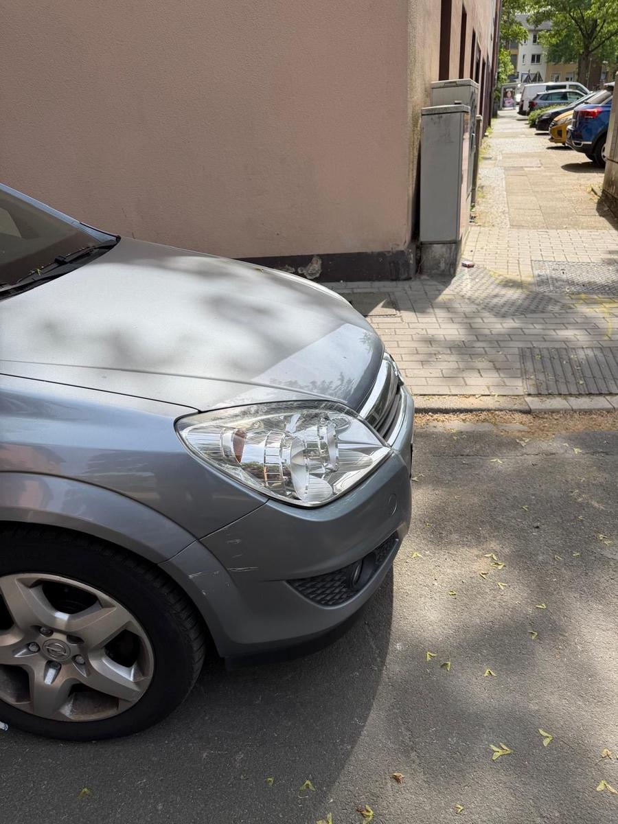 Opel Astra 2008 — engine