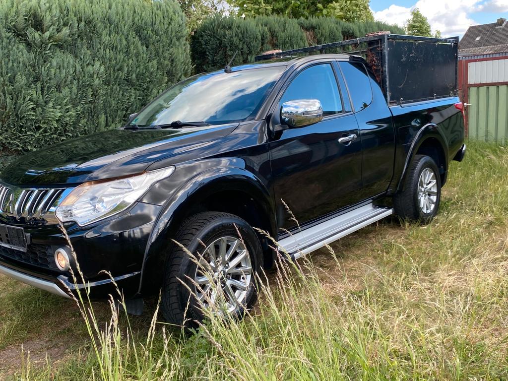 Mitsubishi L200