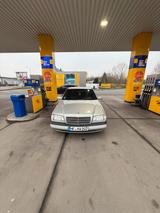 Mercedes-Benz Mercedes Benz c180 - gebrauchte Mercedes-Benz C 180 aus dem Jahr 1993