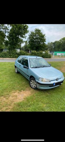 Peugeot 106 Top Zustand  Preis 2,150 vb